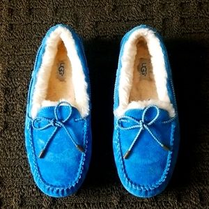 UGGpure Womens Dakota slipper shoe